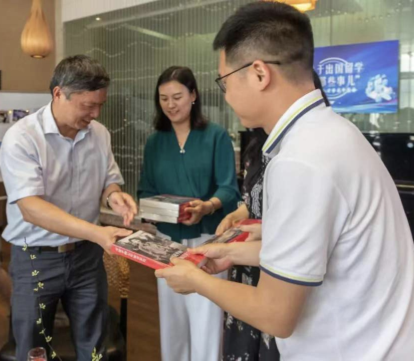 2026世界杯官网成功举办首期高层次人才学术午餐会(图)