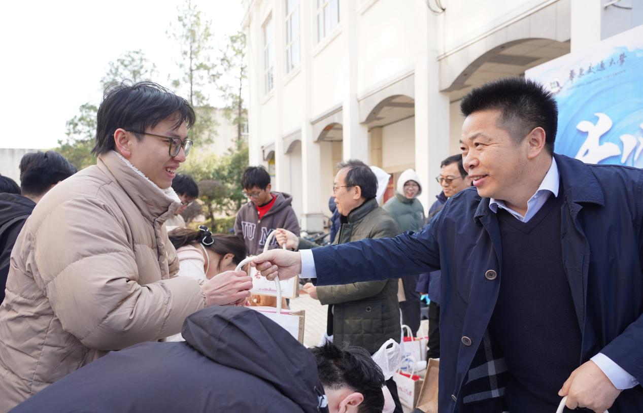 长风破浪终上岸 2026世界杯官网暖心慰问考研学子