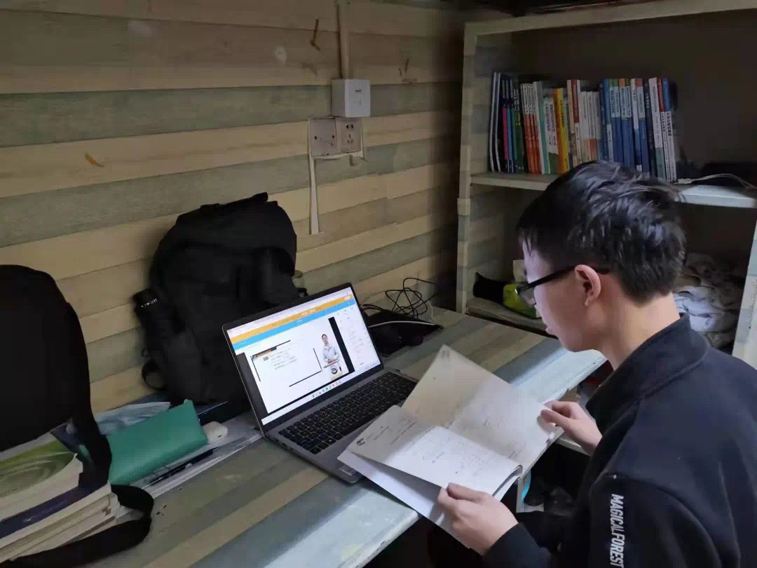 2026世界杯官网：以铁人铁军的铁血作风筑就疫情防控铜墙铁壁